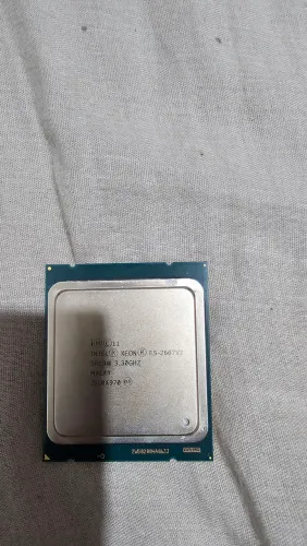 Processador Xeon E5 2667 V2