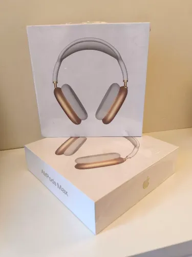 Fone de ouvido AIR PODS MAX branco com dourado