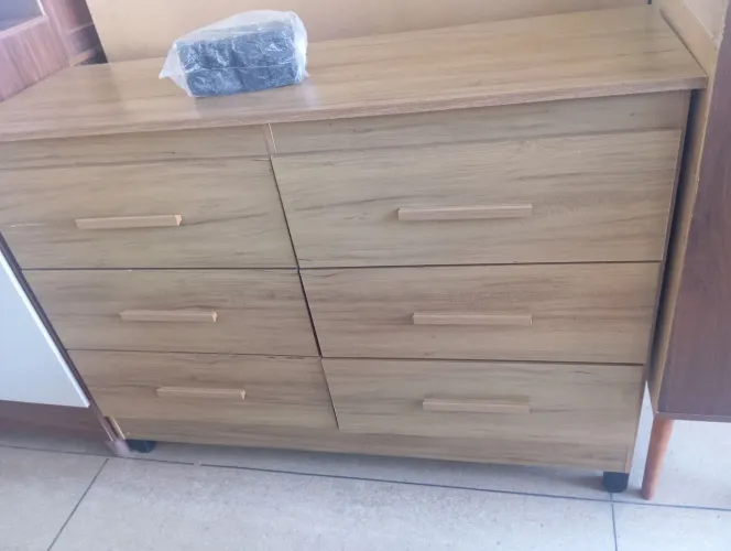 Cômoda nova seis gavetas 