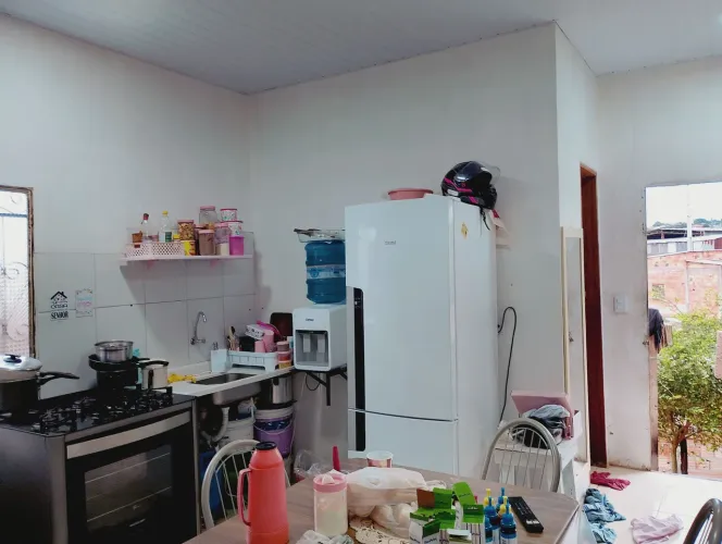Vende se casa 3 quartos no nova vitória