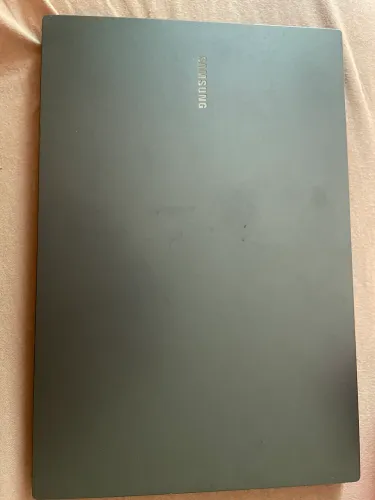 Samsung Book com Intel Core i3 de 11ª geração