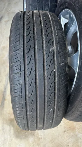 Rodas com pneu