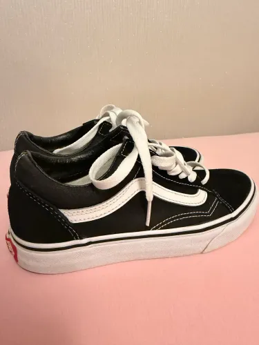 Tênis Vans Old School - Feminino (36/37)