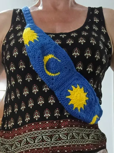 Pochete Sol e Lua de Croche