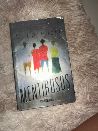 Mentirosos- livro usado em otimo estado