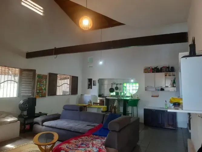 Casa 3 quatos sendo uma suite na praia de cotovelo pium