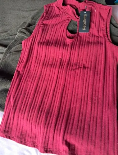 vendo camiseta Gg nova