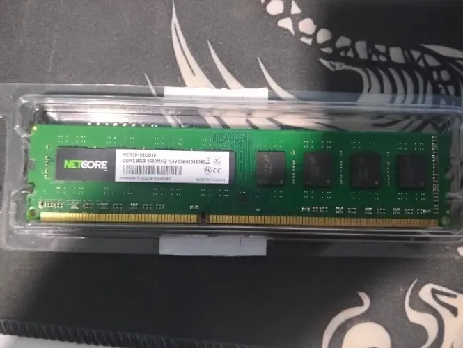PENTE DE MEMÓRIA RAM 8GB DDR3 1600HZ (PC)