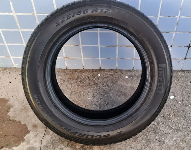 Pirelli 225/60 17