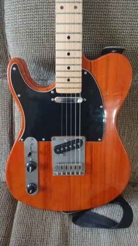 Guitarra Telecaster Canhoto