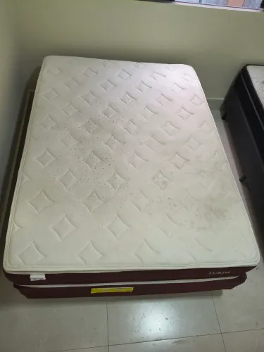 Cama de casal Turim