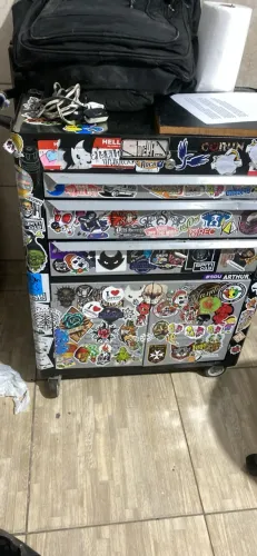 Carrinho de ferramentas