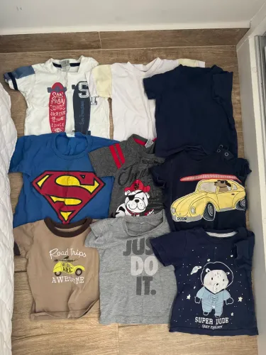 Lotinho de blusa/body importados e nacional - veste até 9 meses