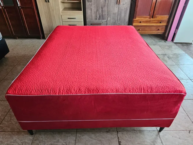 Cama queen unibox nova Mola tradicional