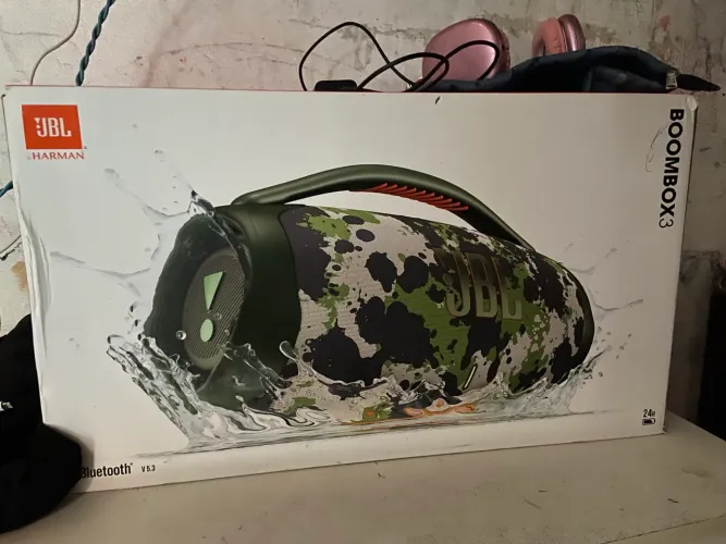 jBL Bombom 3 camuflado novo com a bolsa case