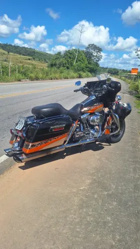 Harley ultra Customizada
