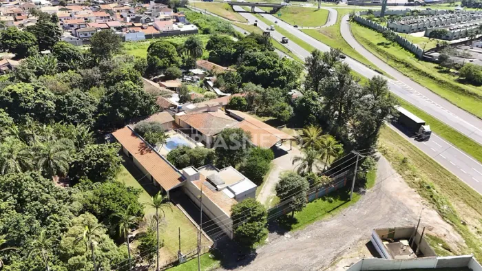 Chácara no bairro Dois Córregos
