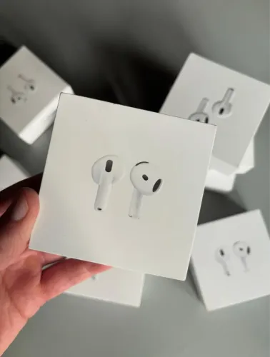 Fone de Ouvido AirPods 4 (entrega gratis)