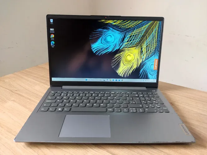 Notebook Lenovo CORE I3 11 Geração 8GB RAM + SSD 256GB