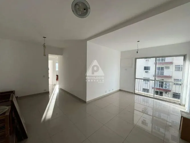 Apartamento com 3 Quartos à venda com suíte - Andaraí