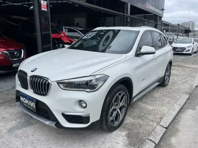 BMW X1 Sdrive 20I X-line 2.0 TB Active Flex 2018