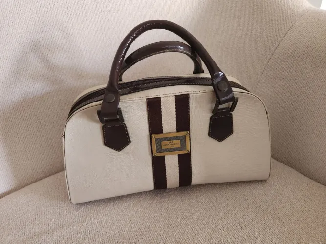 Bolsa Mônica Sanches Semi-Nova