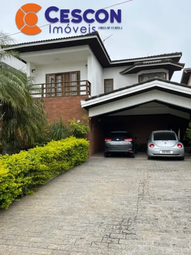 Casa em condomínio na Aldeia da Serra, Santana de Parnaíba-SP: 4 quartos, 2 suítes, 2 sala