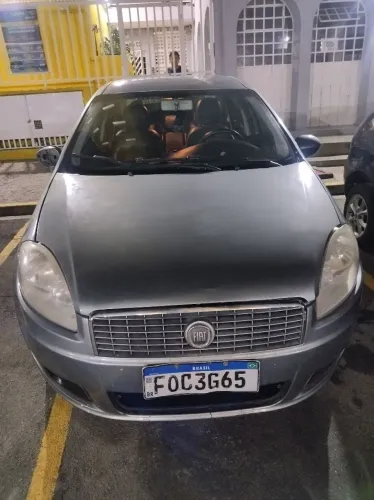 Fiat Linea Essence 1.8 Flex 16V 4P 2015