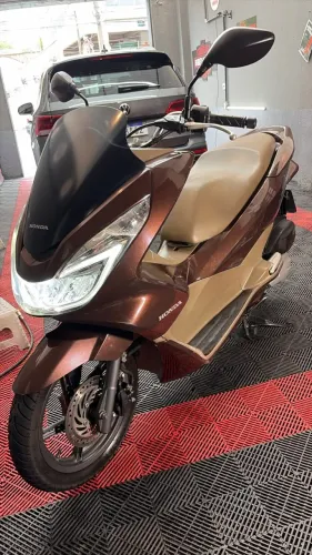 Honda PCX 150 DLX 2017