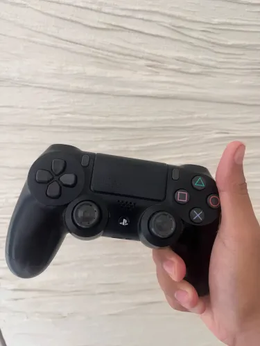 Controle de ps4 para reparo 