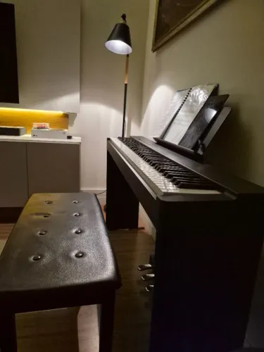 Piano digital yamaha p-225