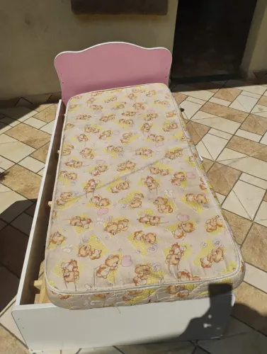 Linda cama infantil