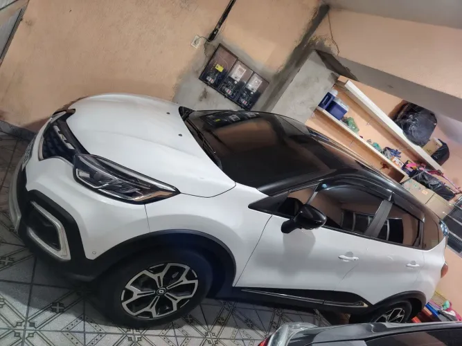 Renault Captur Iconic 1.3 TB 16V Flex 5P AUT 2022