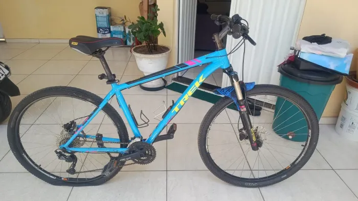 Bicicleta Trek X-Caliber 7 - Aro 29 e Quadro de Alumínio