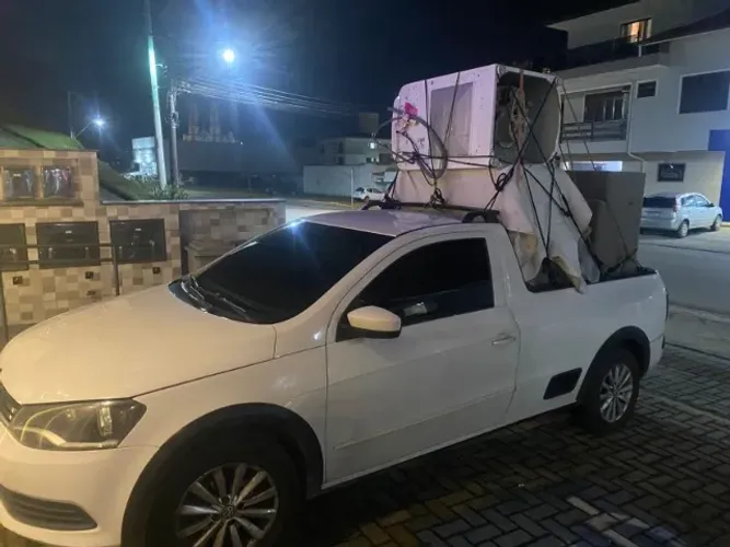 FRETE Disponível  (48.)..9.9846...0095.....Ajudo Carregar 