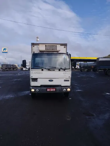 Ford Cargo 815 s