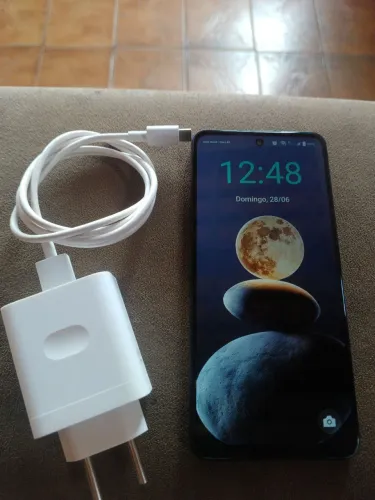 Realme C73 ainda novo não tem um mês que saiu da caixa 