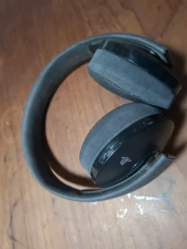 Fone Série Ouro PS4 sem dongle