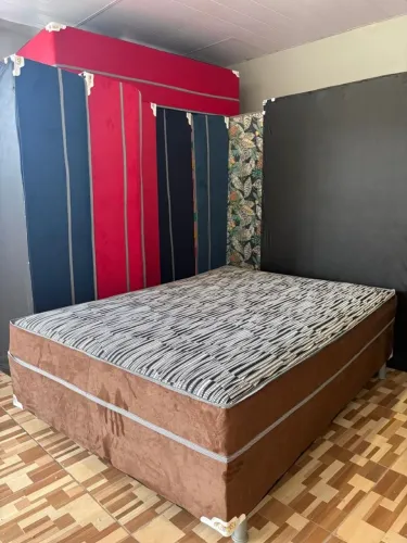 Cama box casal de mola super confortável entrega grátis ?