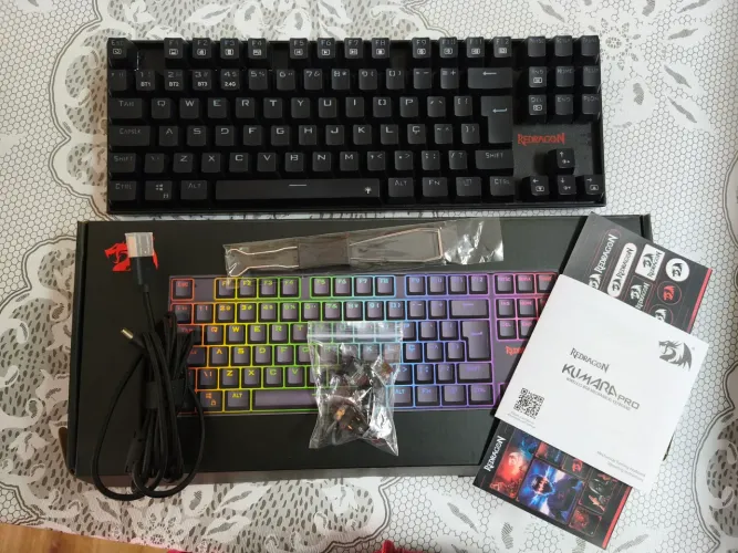 Teclado Mecânico Gamer Redragon Kamura PRO RGB