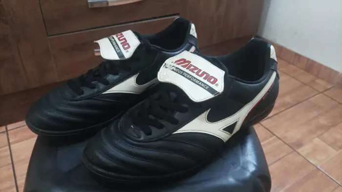 Tênis  mizuno masculino seminovo 