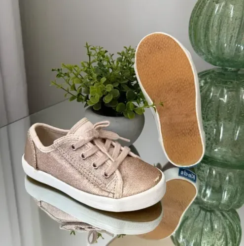 Tenis cobre Keds - Tamanho 7 - Brasil 23-24