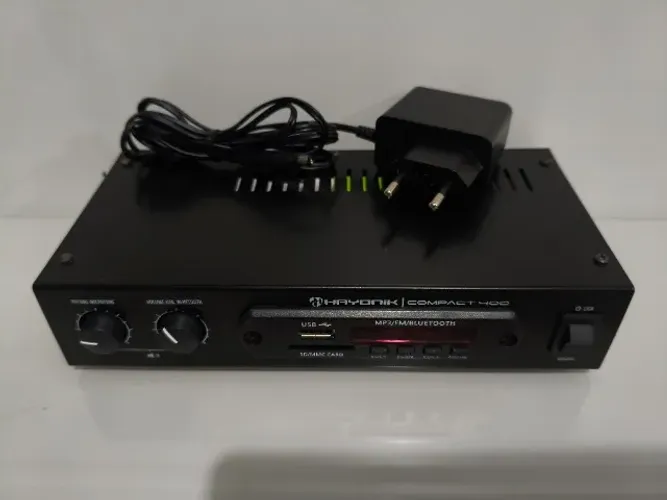 Amplificador Hayonik Compact 400 com USB, Bluetooth, FM e SD/MMC