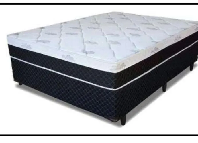 Quarto/cama,base,colchao casal / *