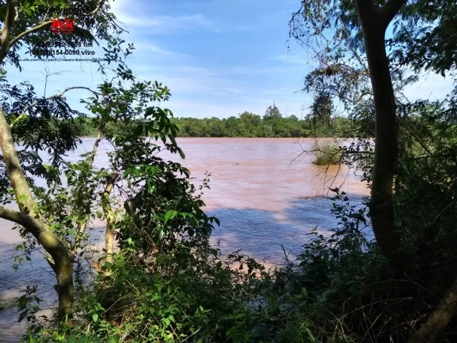 Chácara de 1.500,00 m2 no loteamento ?Parque Recreativo e Balneário Tibagi? em Jataizinho.