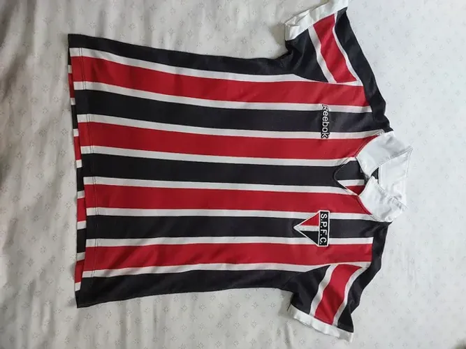 Camisa time futebol spfc Reebok antiga tamanho m só venda não troco por nada 