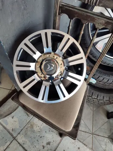 Rodas aro 13 novas universal em 10 x sem juros 