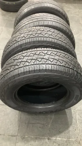 2-Pneus 265/65/17 Pireli Scorpion Atr meia vida