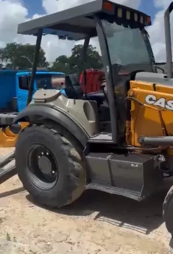 Retroescavadeira case 580 n