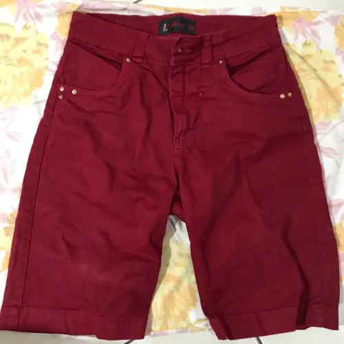 Bermuda jeans vermelha